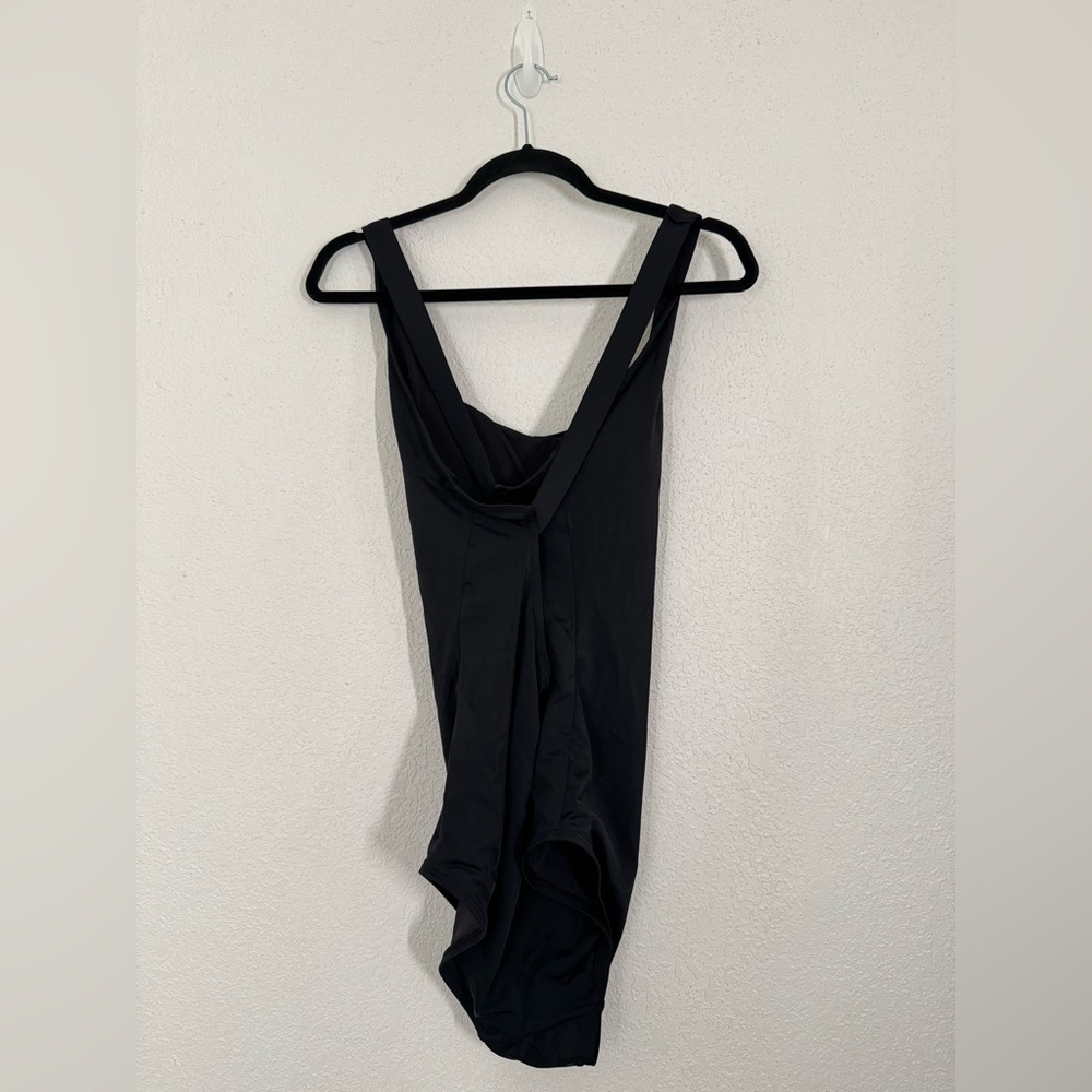 Andie The Tulum Scoop Neck Cross Back One Piece Swimsuit in Black Size XXL TALL - Picture 6 of 9